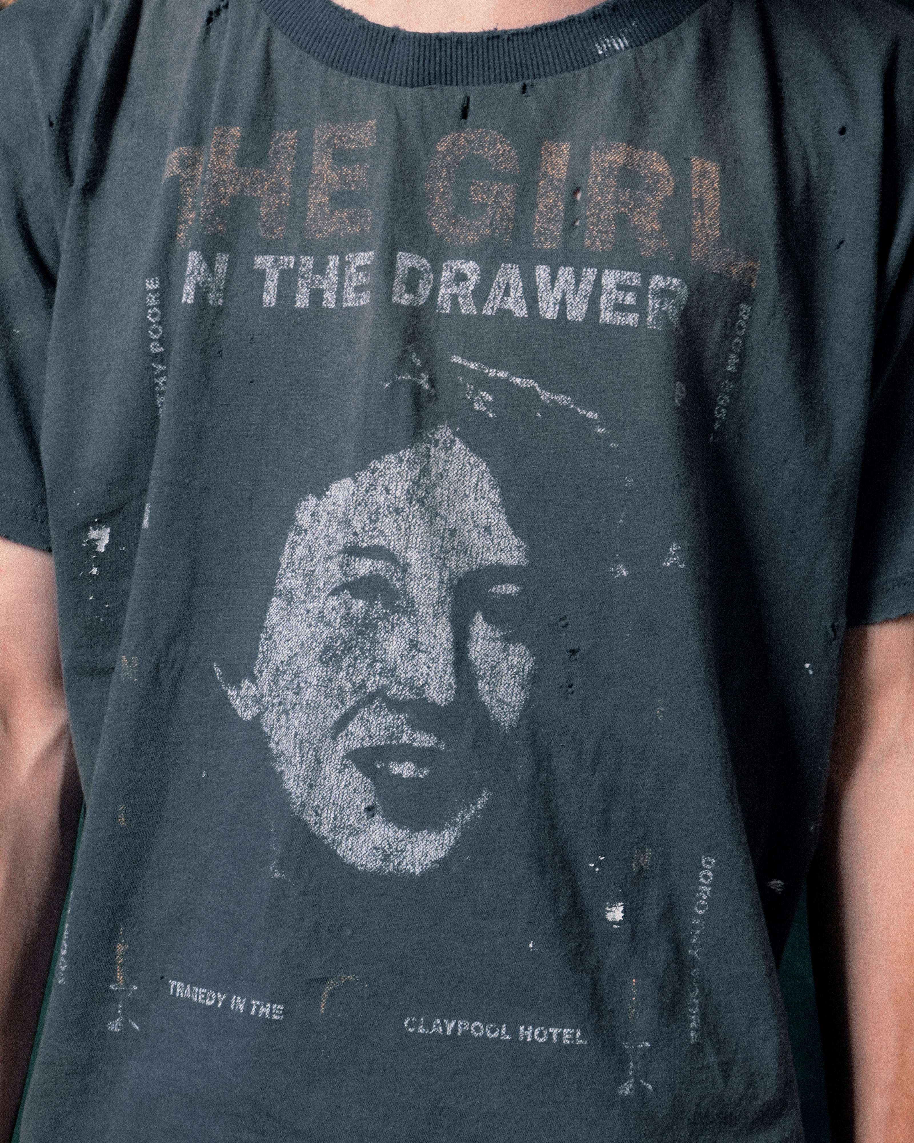 DOROTHY POORE T-SHIRT