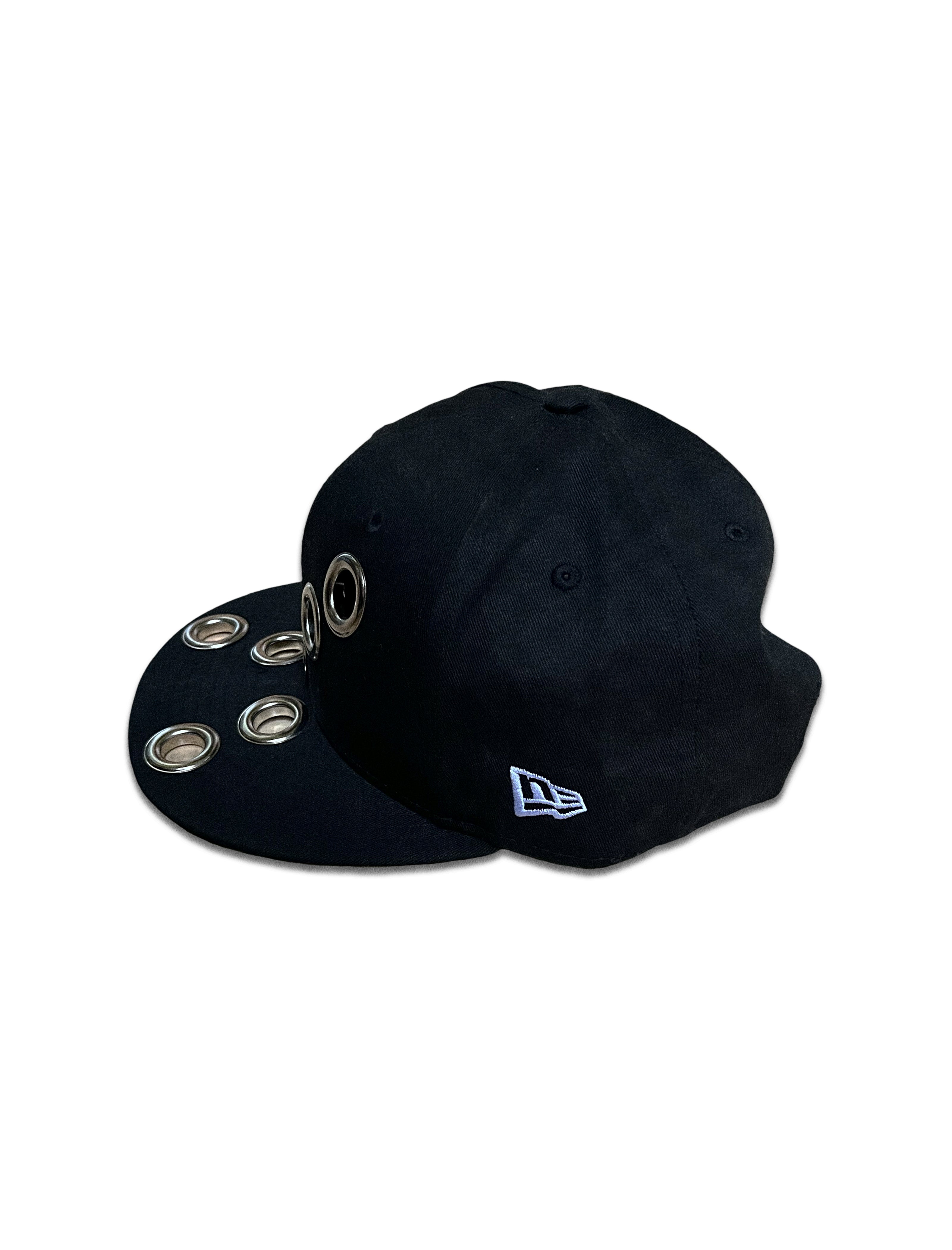 EYELET SNAPBACK HAT
