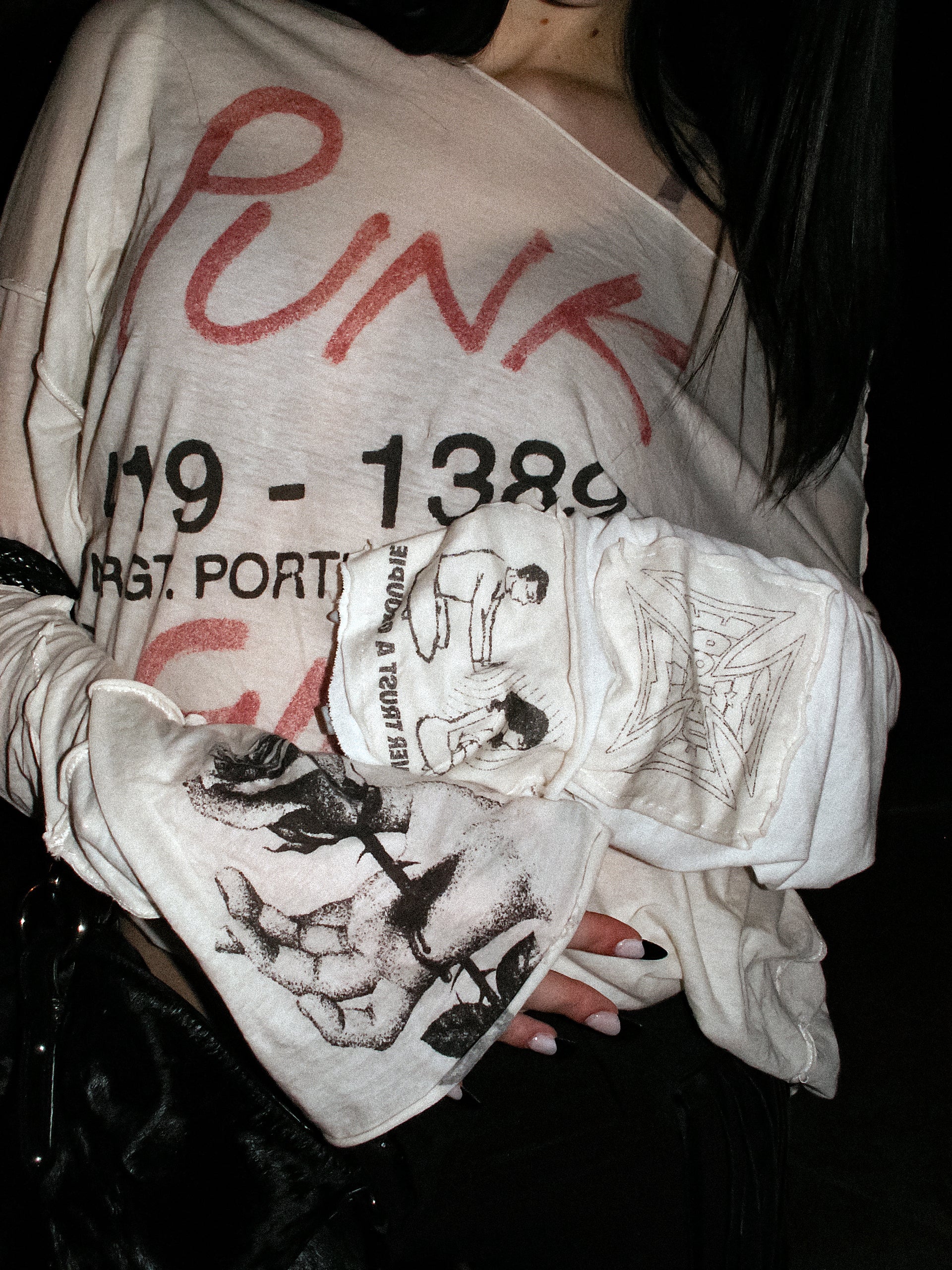 GROUPIE LONG-SLEEVE